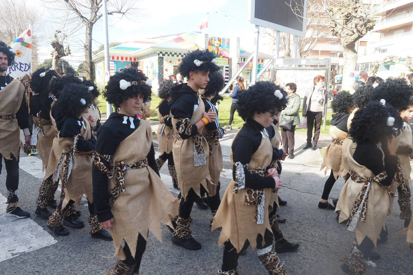 Fotos: El Carnaval arranca en Laredo con un desfile infantil