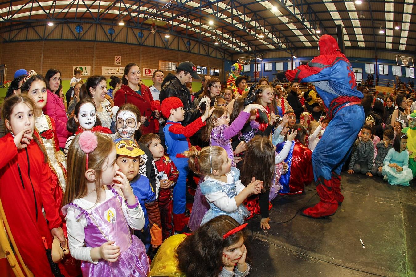 Fotos: Último día de carnaval en Torrelavega