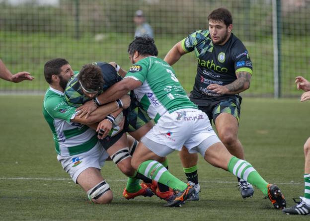 Imagen del Bathco-Independiente de la ida, disputado en San Román. Daniel pEDRIZA