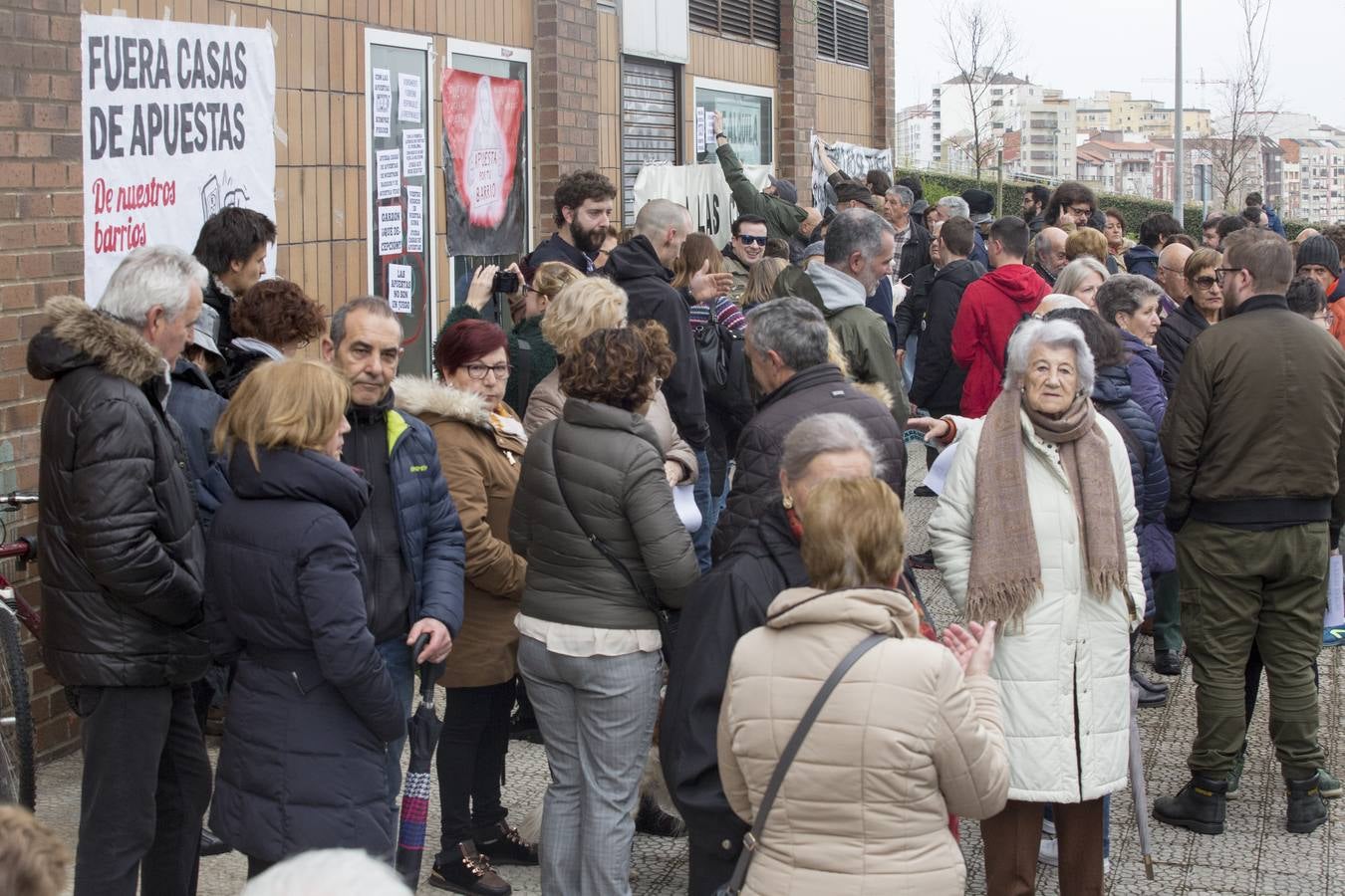 Manifestación contra las casas de apuestas.