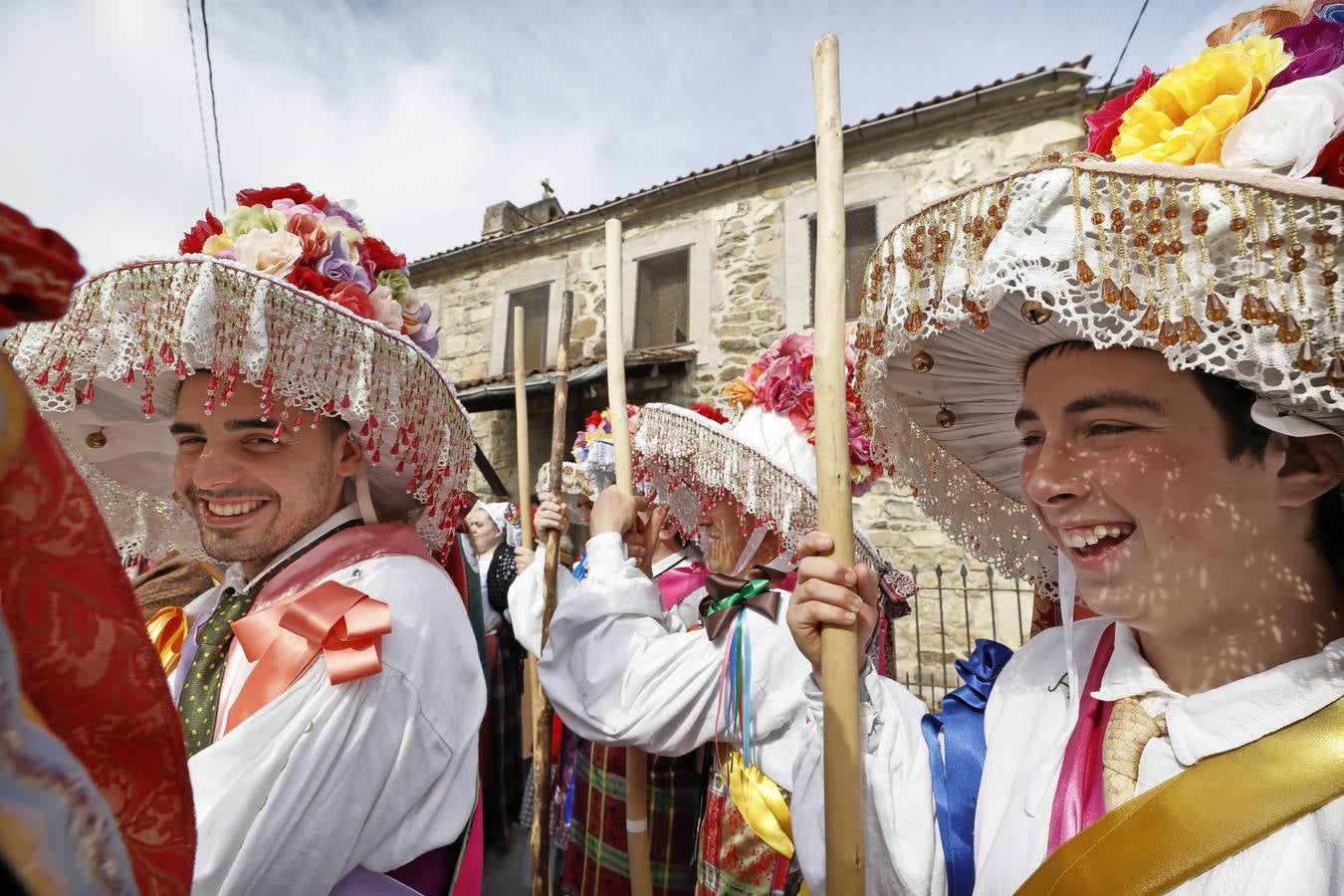 Fotos: Los zamarrones del Valle de Polaciones acuden fieles a su mascarada