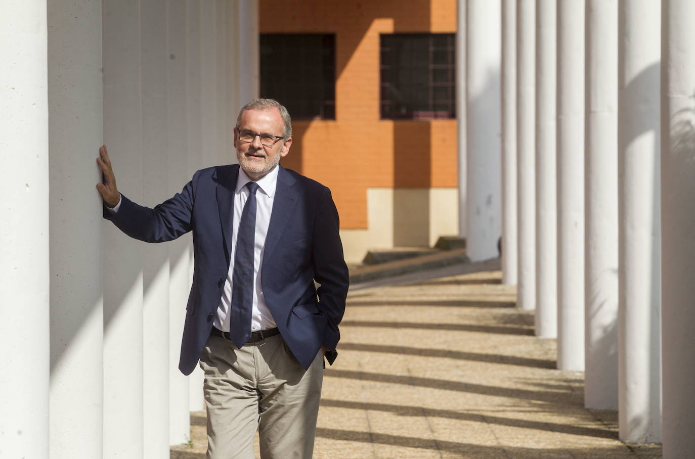 Ángel Pazos continuará cuatro años más al frente de la Universidad de Cantabria