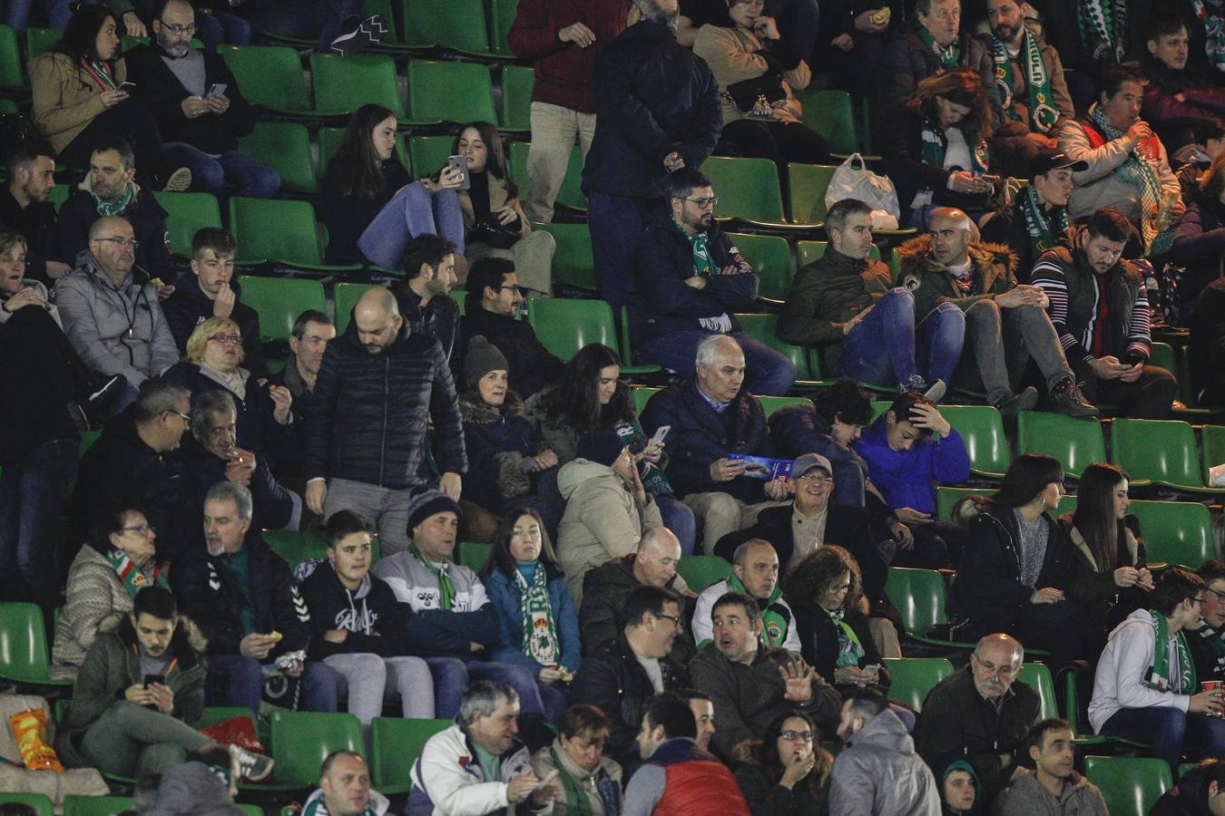 Fotos: Búscate si estuviste en la Tribuna Norte de los Campos de Sport