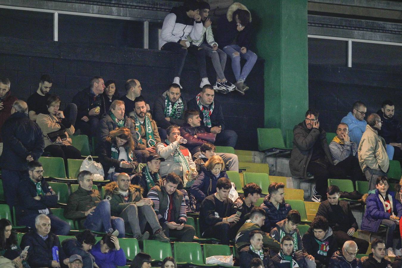 Fotos: Búscate si estuviste en la Tribuna Norte de los Campos de Sport