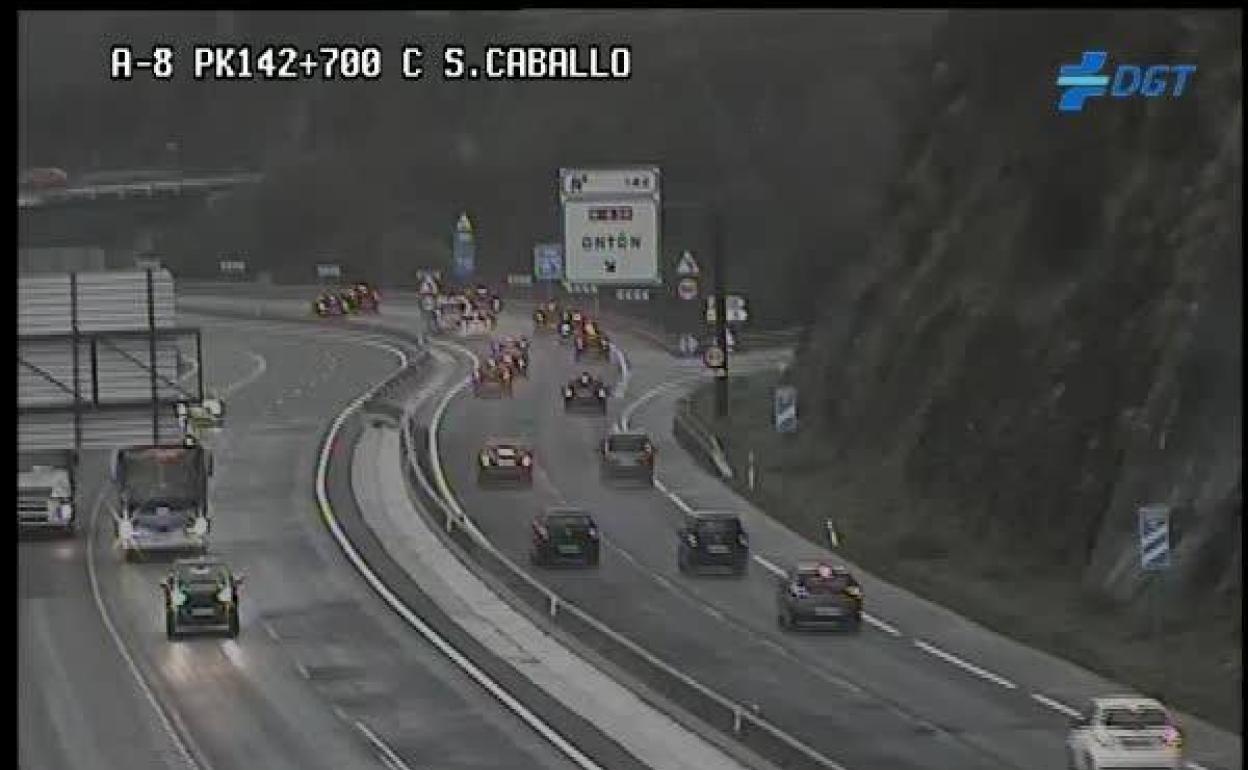 Imagen captada por las cámaras de la DGT en Saltacaballo, a dos kilómetros del lugar del accidente.