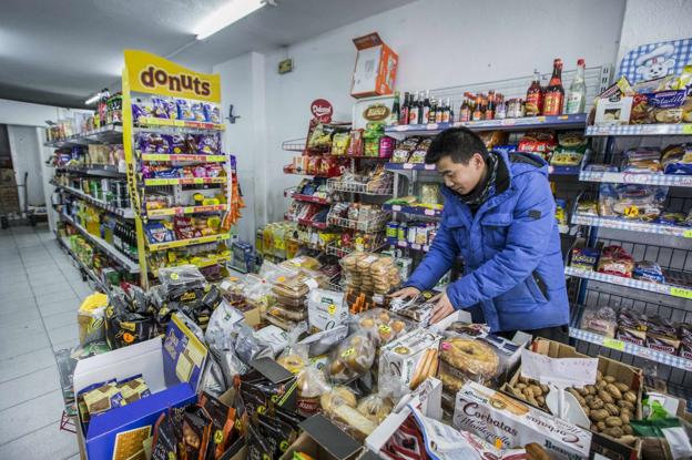 Un torpedo contra el comercio chino en Cantabria