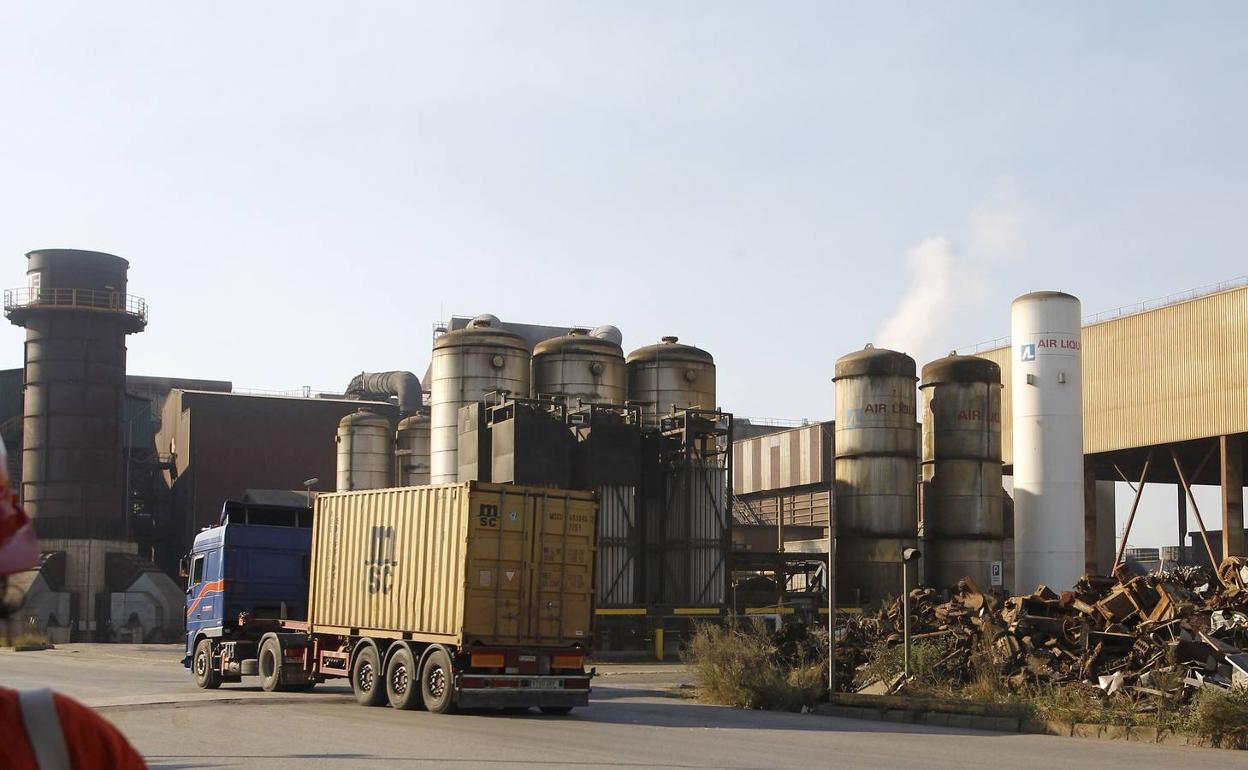 El Grupo de Ingeniería Mecánica UC firma un convenio con GSW para un proyecto de mejora del proceso de trefilado