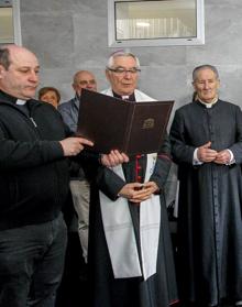 Imagen secundaria 2 - El Asilo de Torrelavega estrena cocina y jardines tras una inversión de 1,5 millones