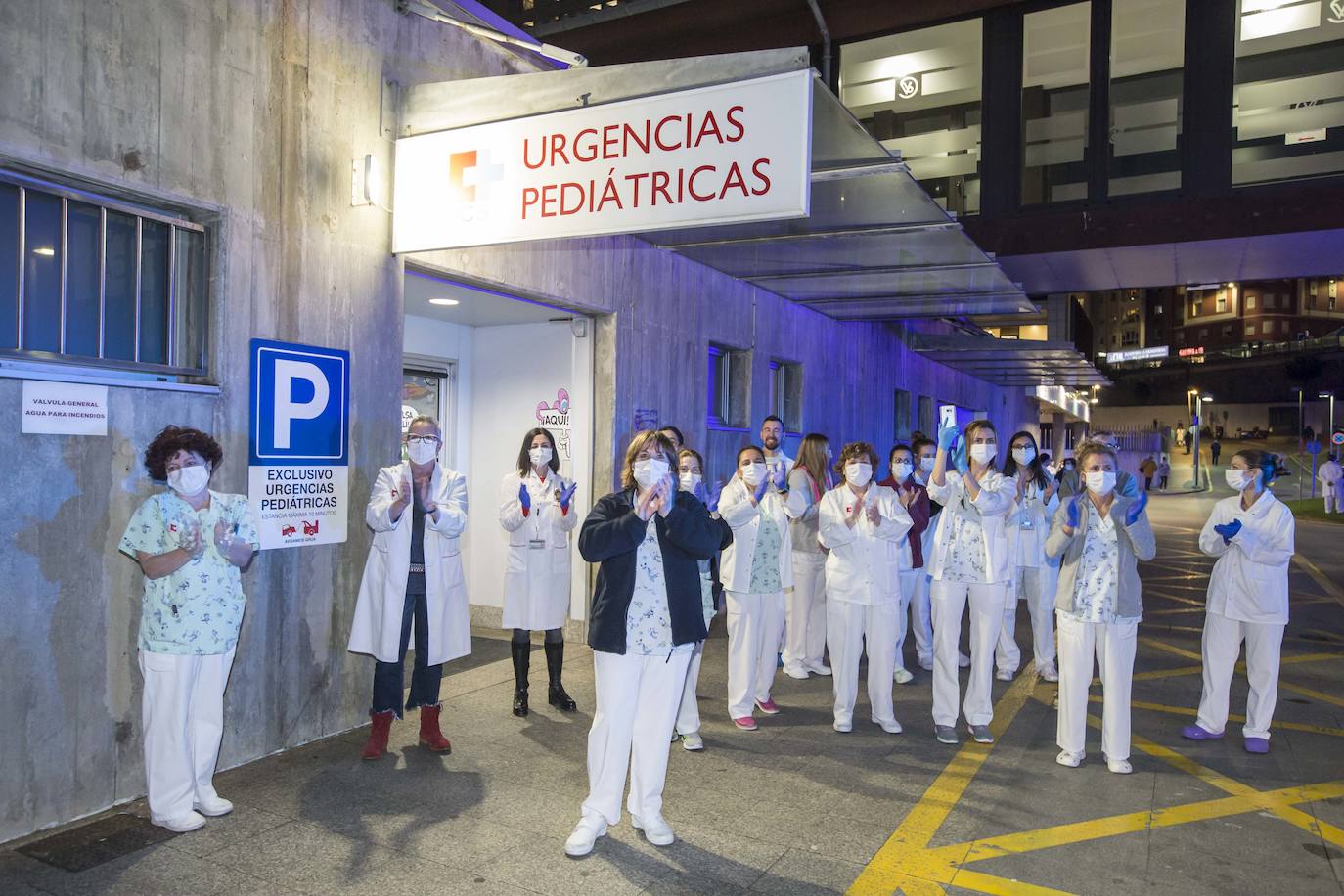 Fotos: Aplauso y homenaje