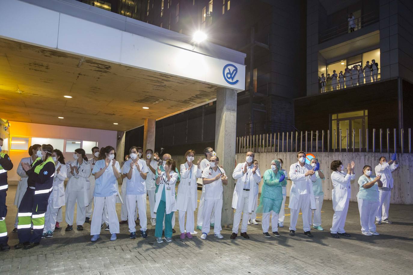 Fotos: Aplauso y homenaje