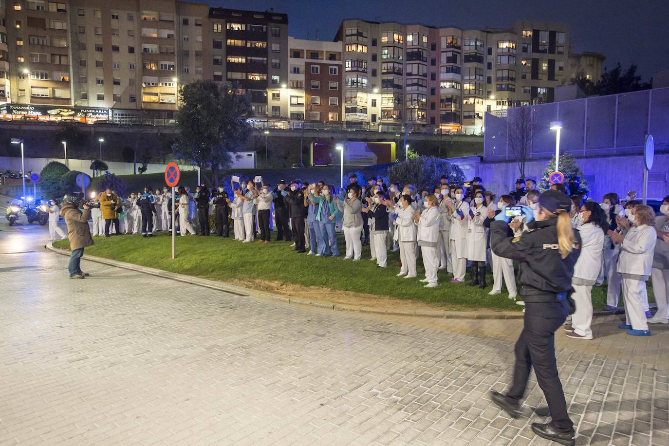 Fotos: Aplauso y homenaje