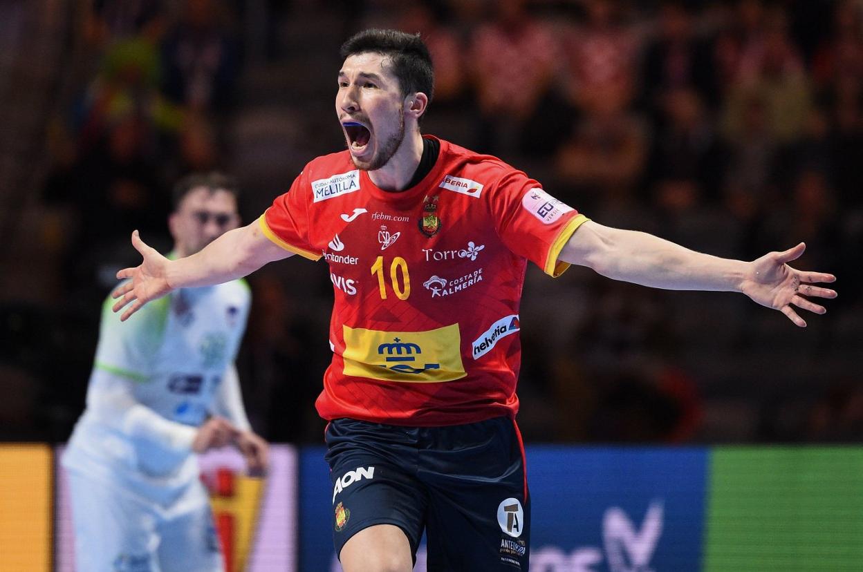 La presencia de Álex Dujshebaev era más que probable en Tokio con la selección española de balonmano. 