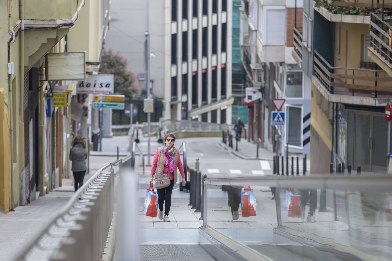 Fotos: Un paseo por Santander en el undécimo día de confinamiento