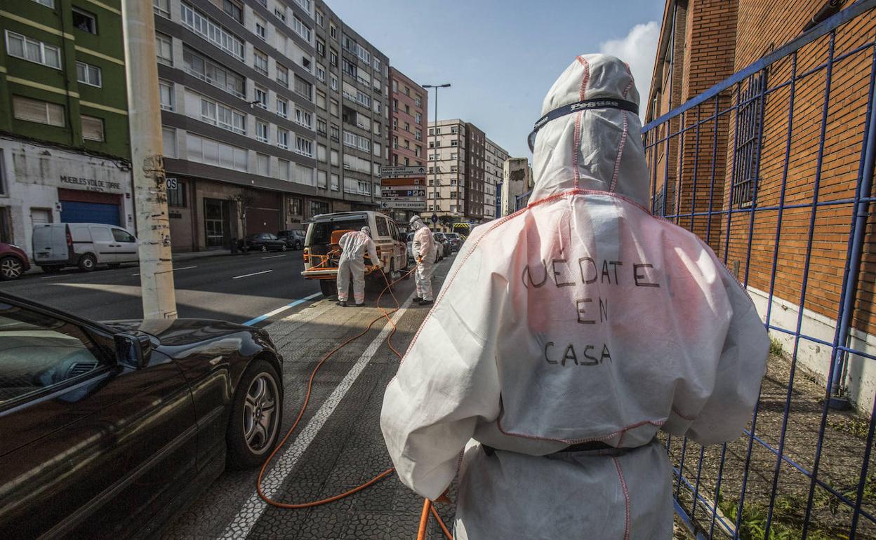 Cantabria pide al Estado más medios materiales y personales para frenar el coronavirus