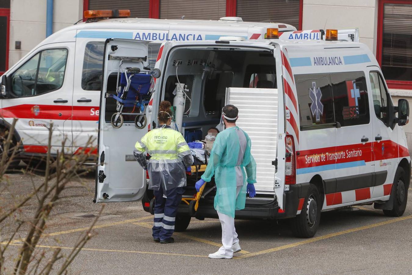 El centro queda íntegramente reservado para la atención de personas contagiadas con el virus y aliviar así la demanda de ingresos que vive estos días Valdecilla.