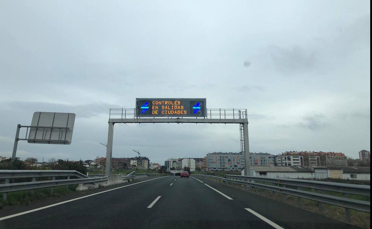 Los paneles de las autovías alertan de estos controles