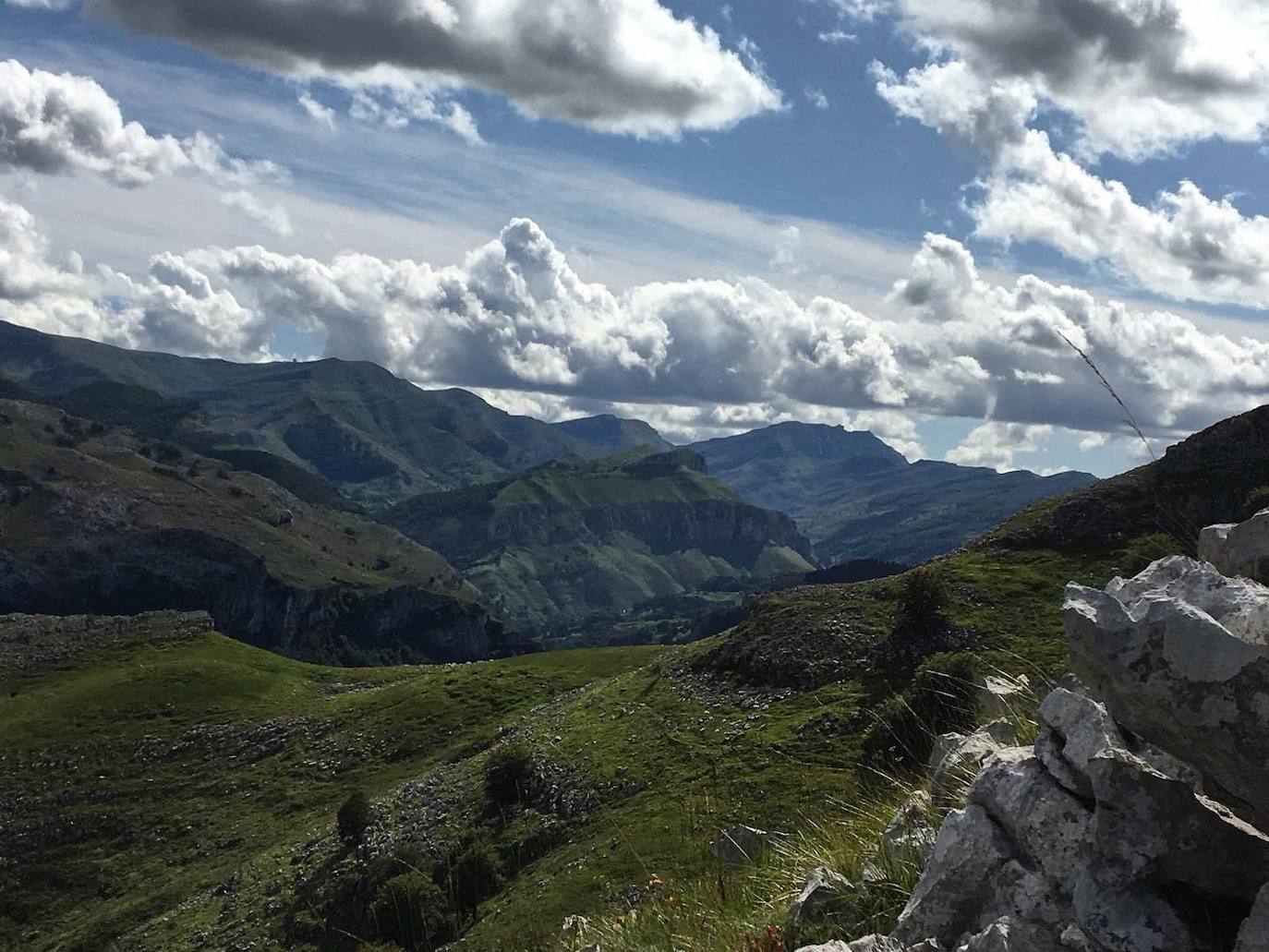 Fotos: Un pequeño recorrido por el Macizo de las Enguinzas, en el Valle del Miera