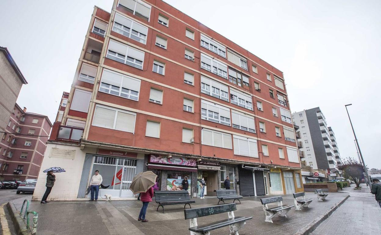 Tengo la impresión de que el tiempo pasa lento y rápido a la vez