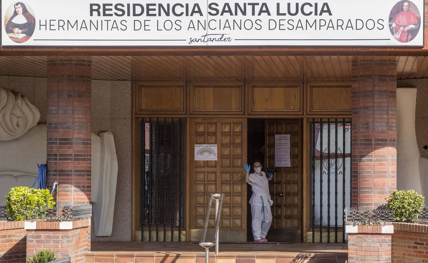 Fotos: Las residencias de Cantabria, durante la crisis de