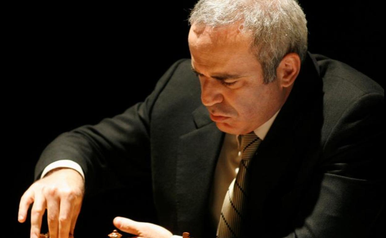 Garry Kasparov. 