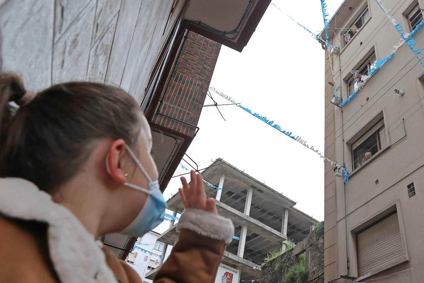 Fotos: San Vicente de la Barquera vive La Folía desde el confinamiento