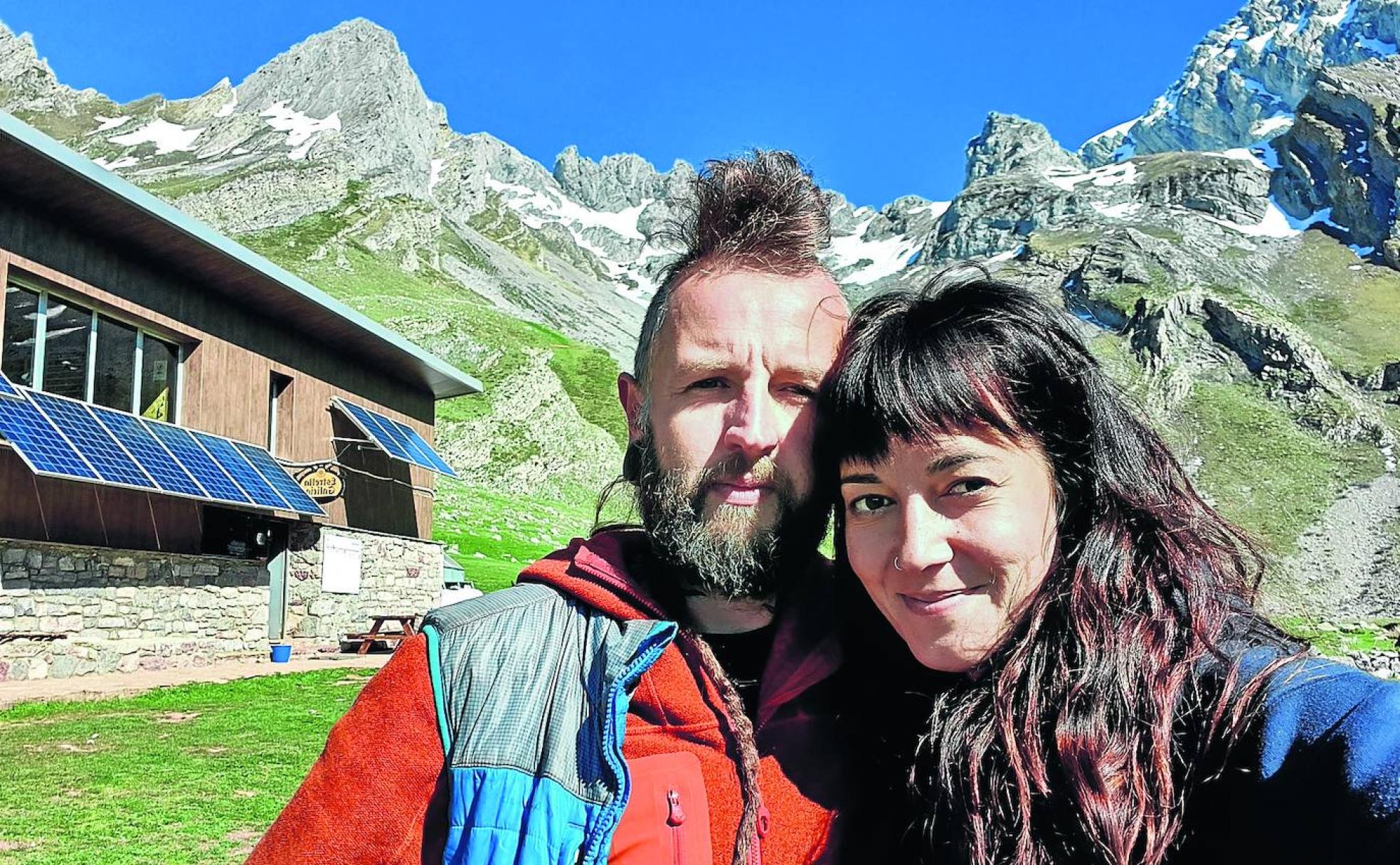 Macizo de Ubiña. Gummo y Tania son los guardas del refugio de Meicín, en Asturias, donde les sorprendió el estado de alarma. 