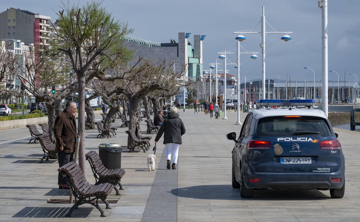 Policía Nacional de patrulla
