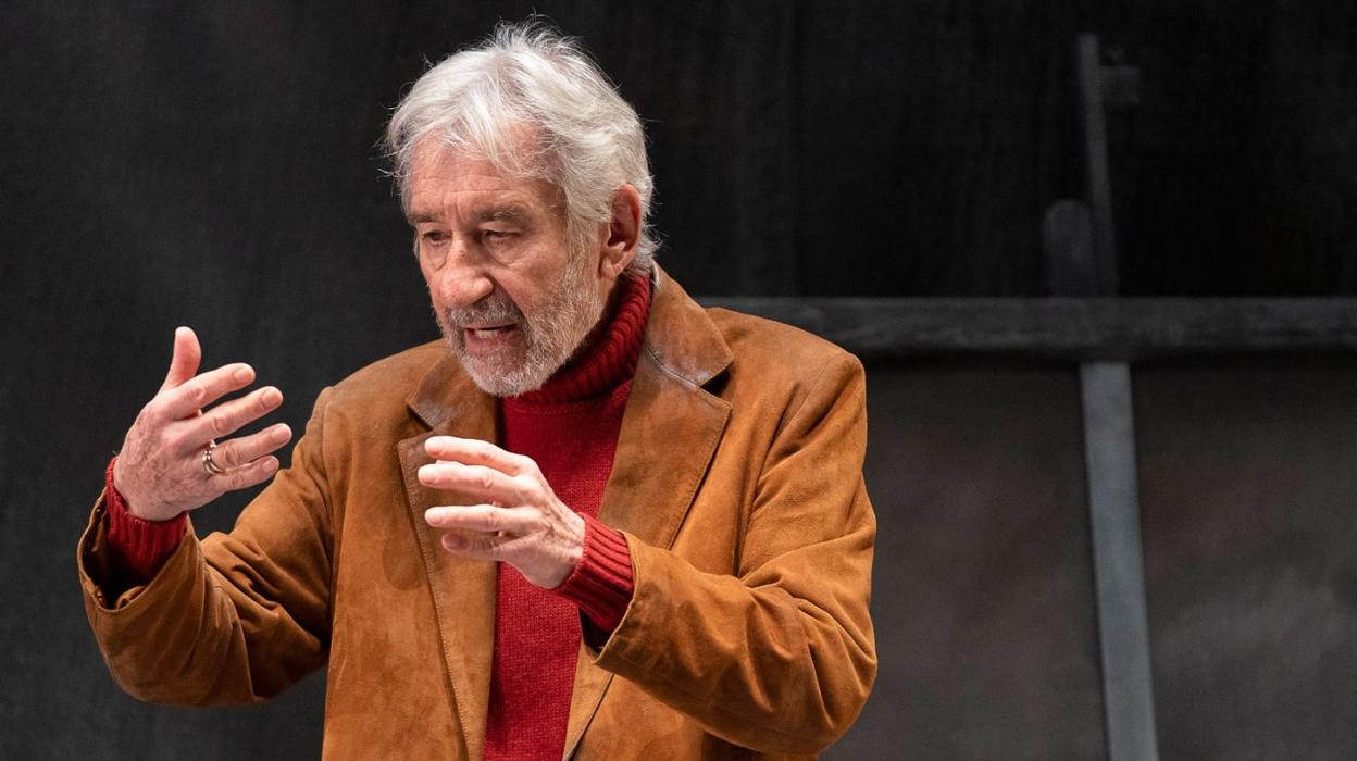 José Sacristan en la representación sobre la obra de Delibes. 