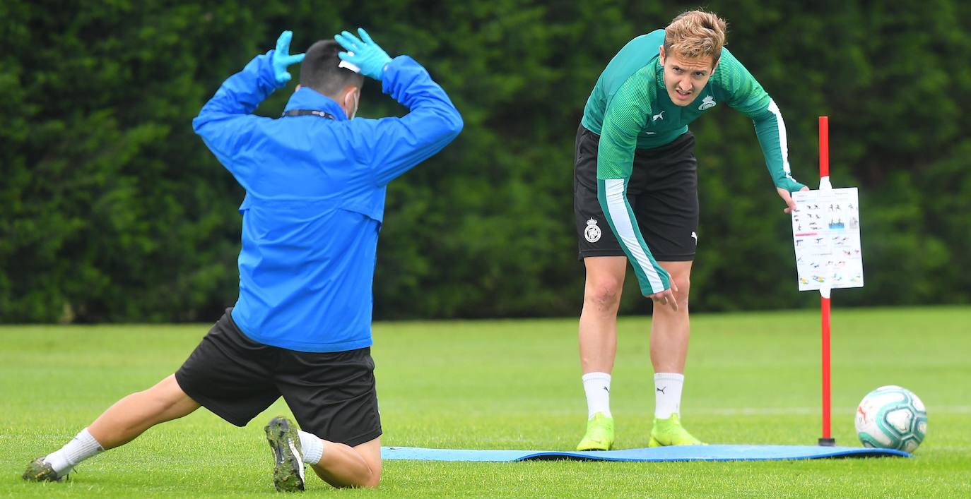 Fotos: Entrenamiento de este miércoles de los jugadores del Racing