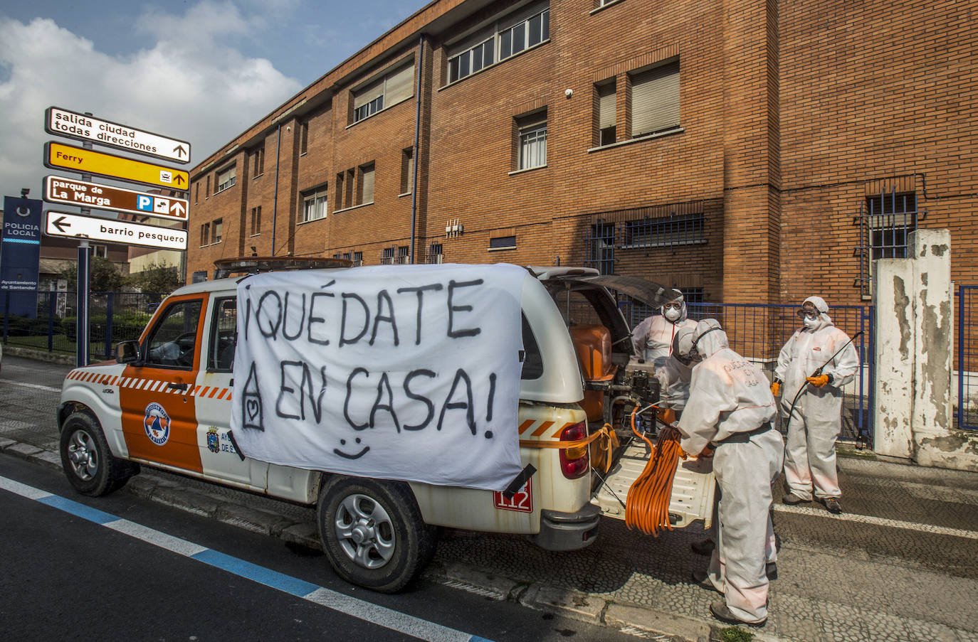 60 imágenes de los 60 días que se cumplen de cuarentena en Cantabria. Un recorrido por las fotografías que mejor ilustran los dos meses que lo cambiaron todo.