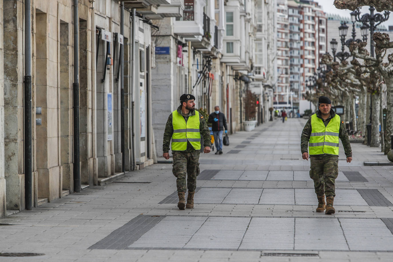 60 imágenes de los 60 días que se cumplen de cuarentena en Cantabria. Un recorrido por las fotografías que mejor ilustran los dos meses que lo cambiaron todo.