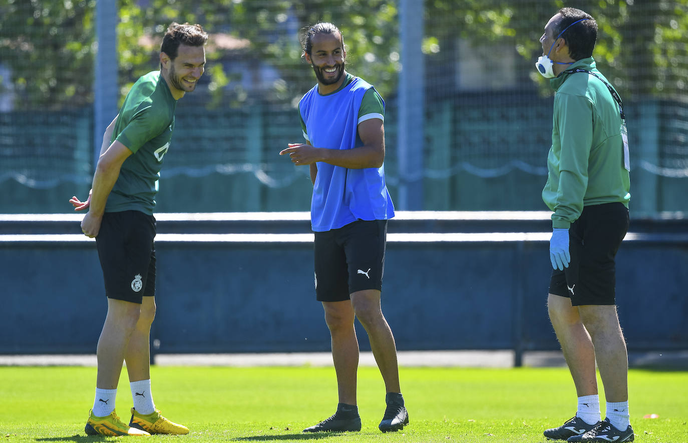 Fotos: El Racing sigue preparando su regreso a la competición