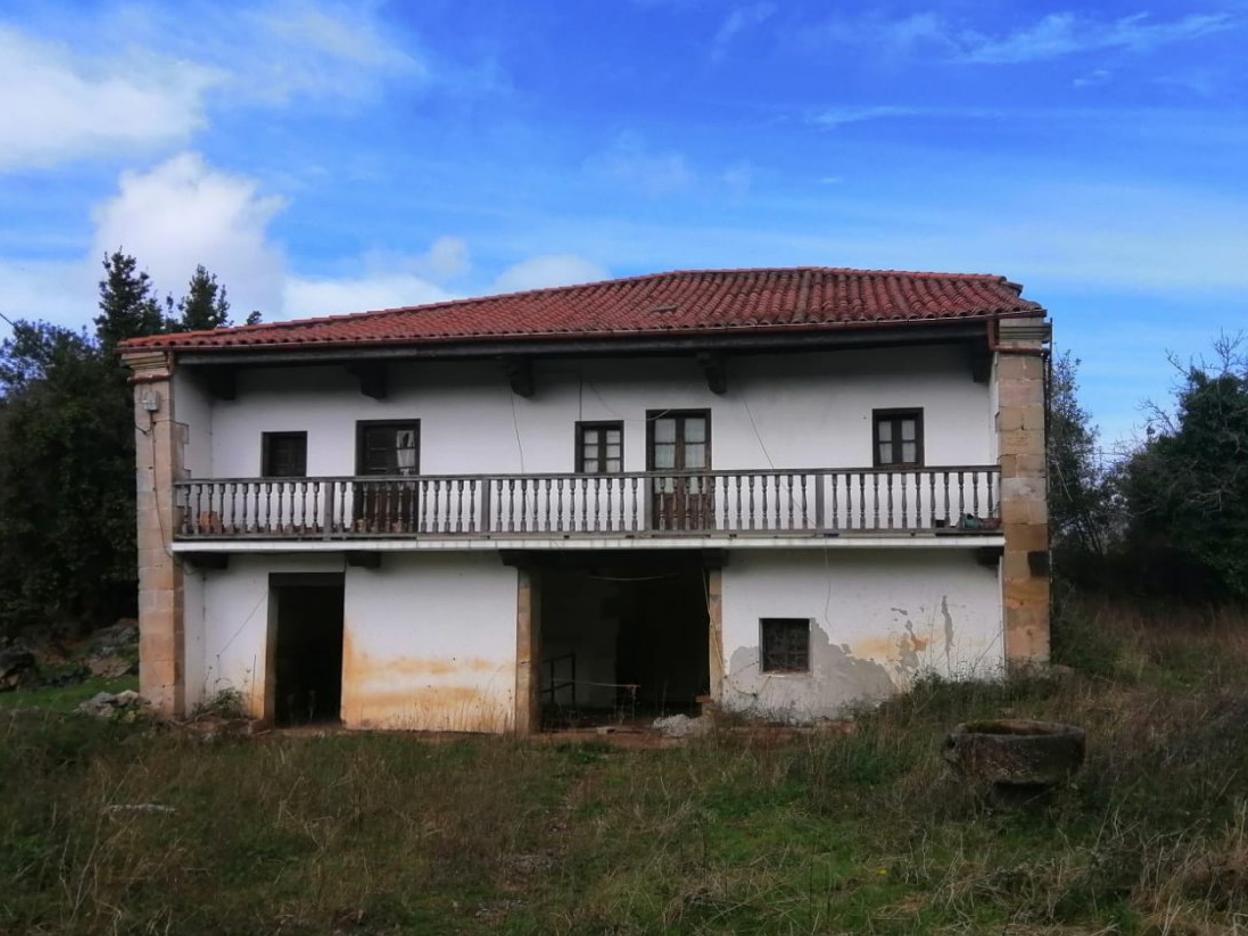 Fachada de la casona del XVII que varios expertos en patrimonio opinan que tiene valor para estar protegida. 