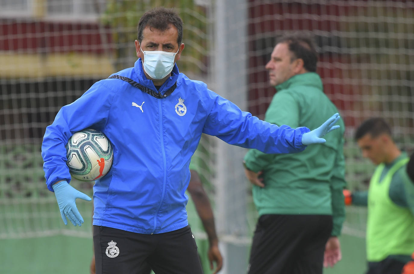 Fotos: El Racing ya entrena al completo