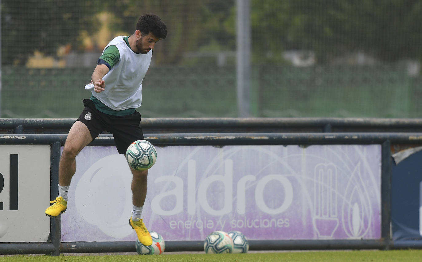 Fotos: El Racing ya entrena al completo