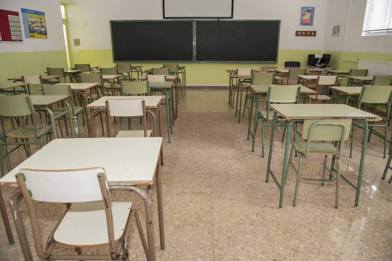 El instituto santanderino es uno de los 70 de toda Cantabria que se prepara para recibir alumnos a partir del próximo lunes tras casi tres meses sin clases como consecuencia del coronavirus.