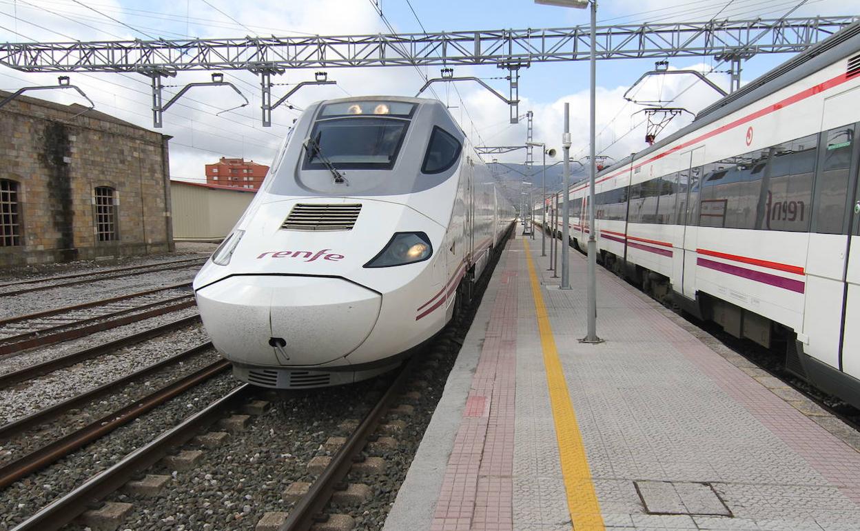 Adif gastará dos millones de euros en mejorar la línea férrea Palencia-Santander