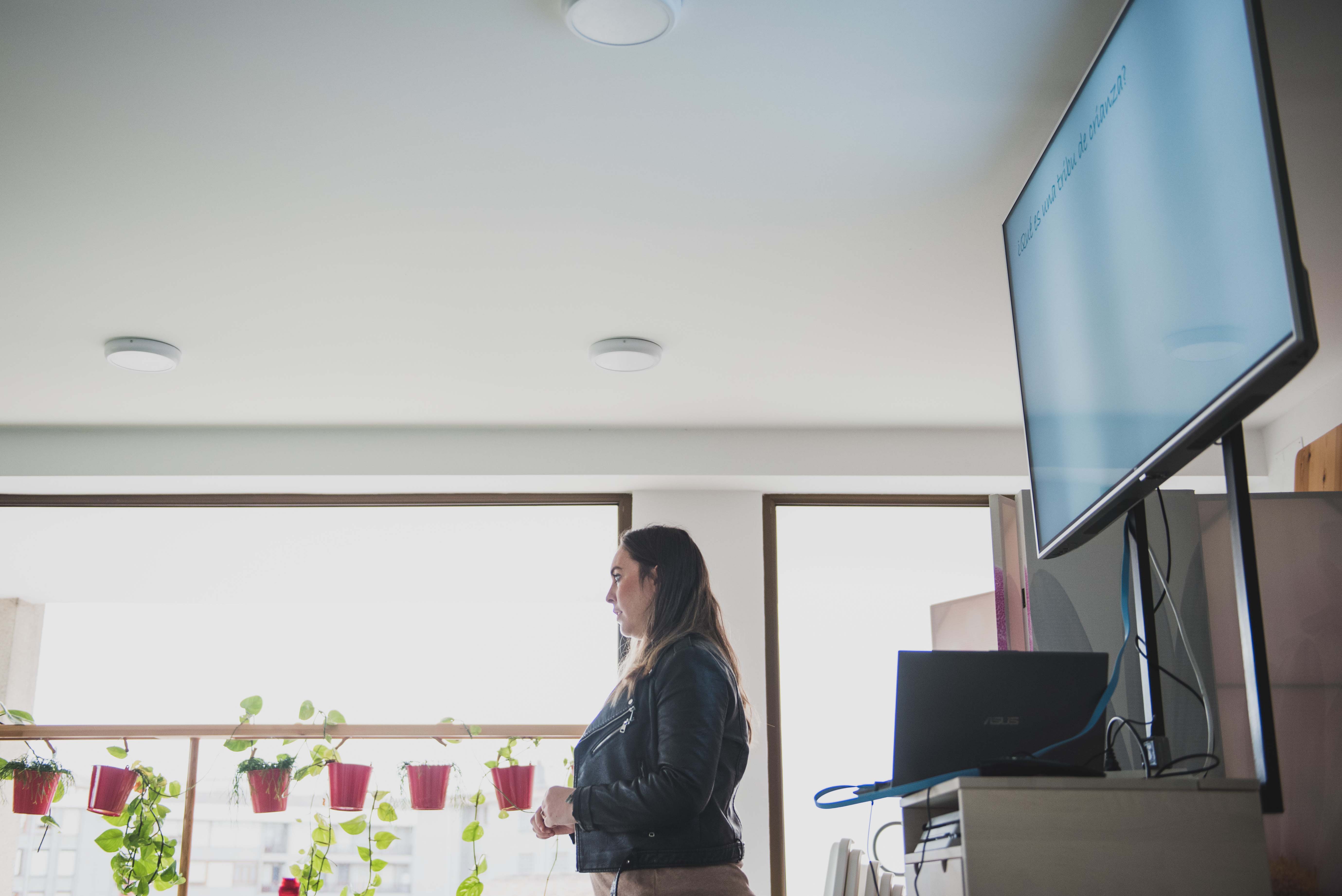 La bloguera explica así su objetivo. «Intento transmitir la realidad, muchas veces enmascarada tras la imagen de maternidades ideales, y contar el día a día de una madre, con sus experiencias positivas y no tan positivas». 