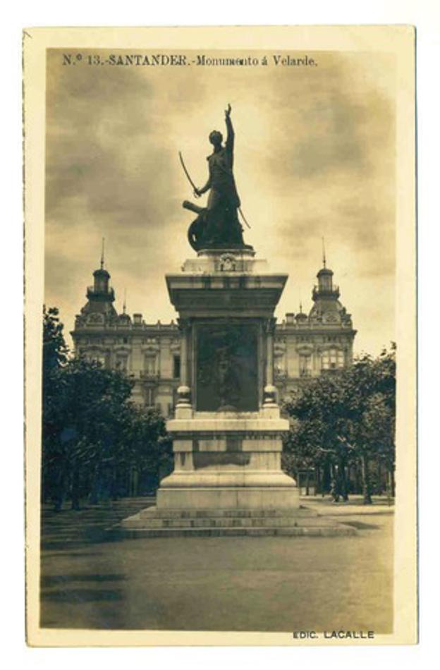 Documento del momento en la Plaza de la Libertad, actual Pombo.