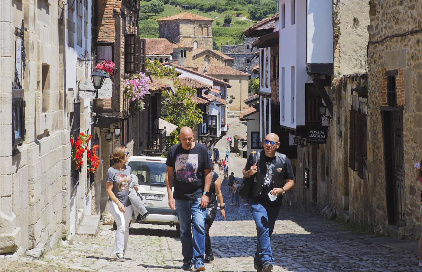 Fotos: Cantabria, en su primer domingo de &#039;nueva normalidad&#039;