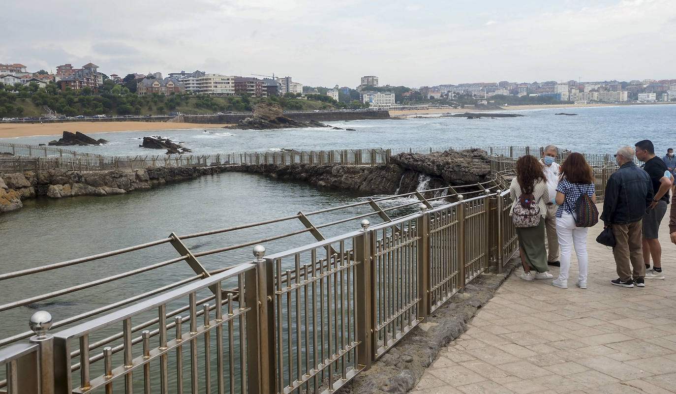 El pleno del Ayuntamiento de Santander ha rechazado, con el voto de PP, CIudadanos y Vox, una moción conjunta de los grupos regionalista, socialista y Unidos por Santander en la que se pedía que se adoptaran las medidas oportunas para proceder al cierre del minizoo de La Magdalena.