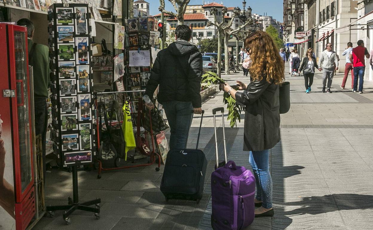 Una de las modificaciones es la exención de la tasa por ocupación de vía pública para quioscos.