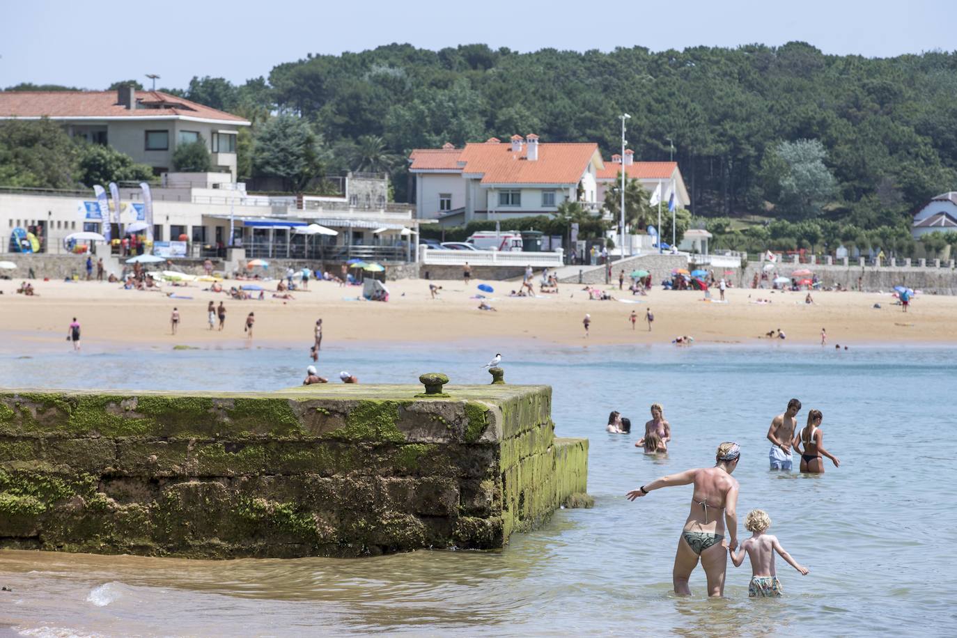 Fotos: Las playas de Santander: sin arena, peligrosas y en riesgo de desaparición