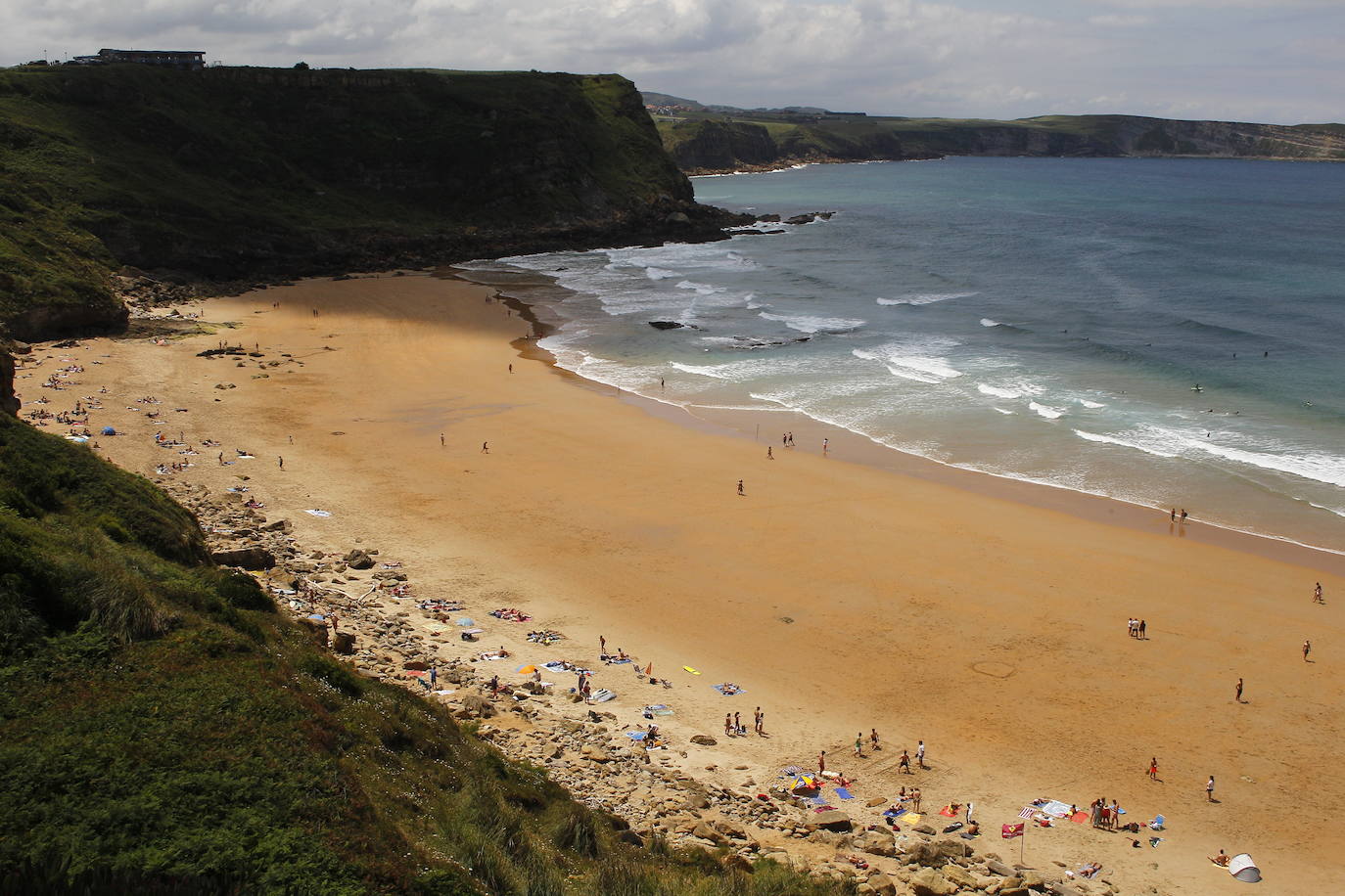 Fotos: Las playas de Cantabria este sábado