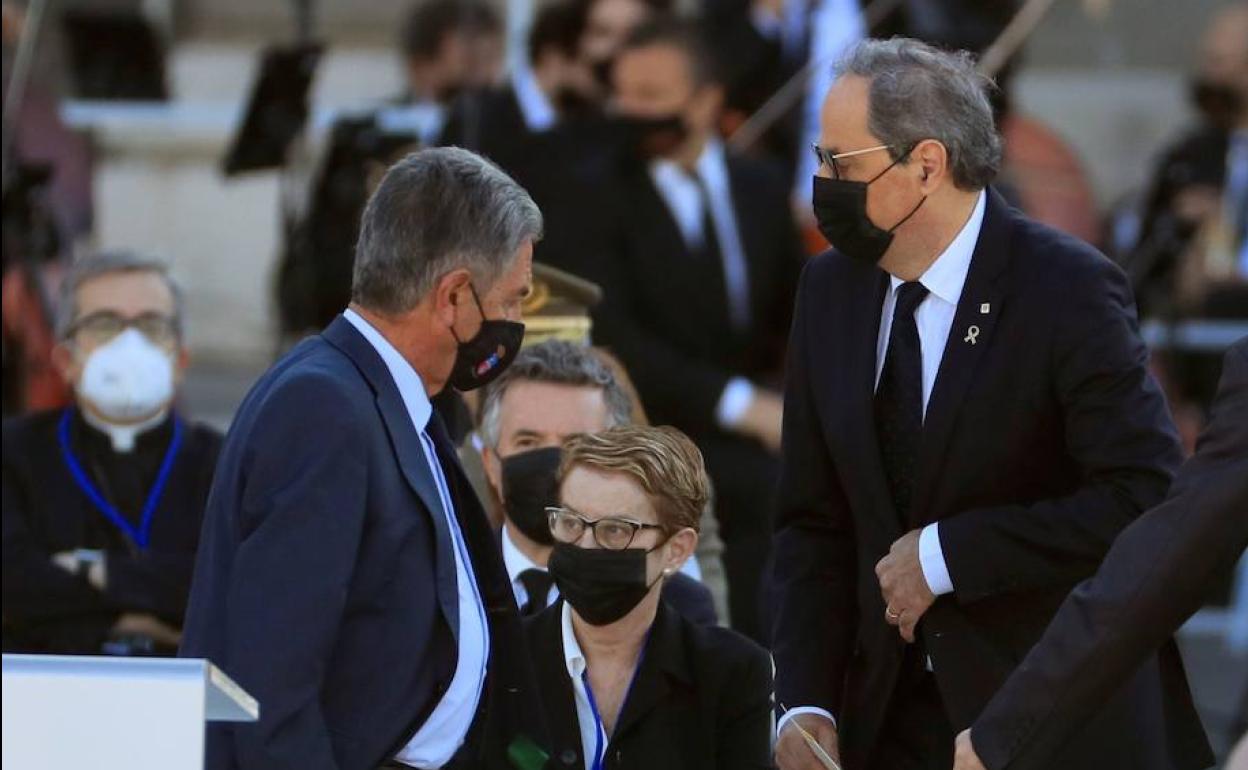 Revilla le dijo al presidente catalán Quim Torra que le parecía muy bien que asistiera al acto.