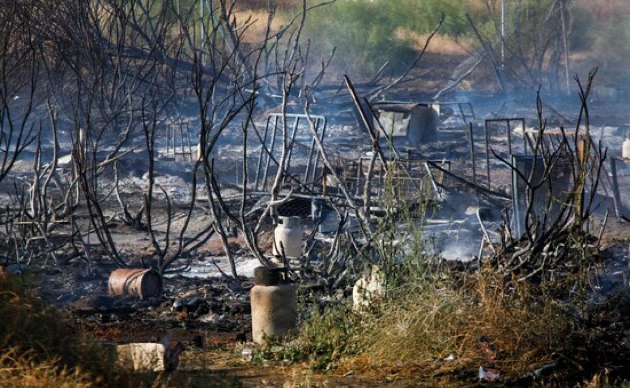 Nuevo incendio en un asentamiento de Huelva