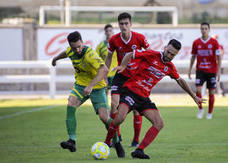 Fotos: Las mejores imágenes del Laredo-Tropezón