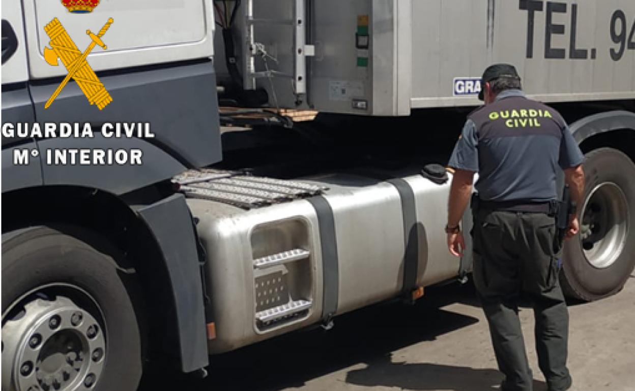La Guardia Civil detiene a dos hombres por tres robos con fuerza