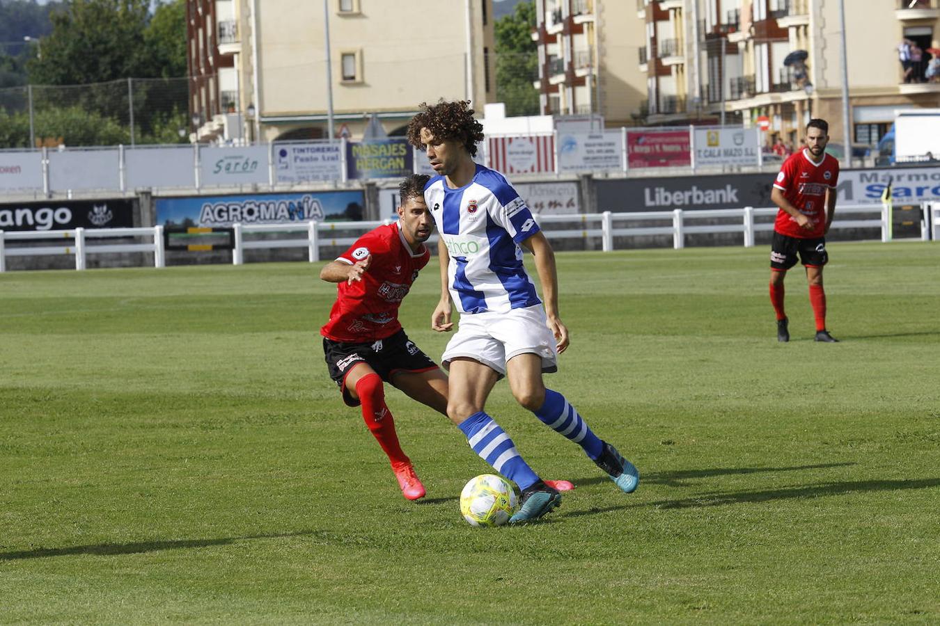 Fotos: El choque que decidía el ascenso tuvo gran intensidad futbolística