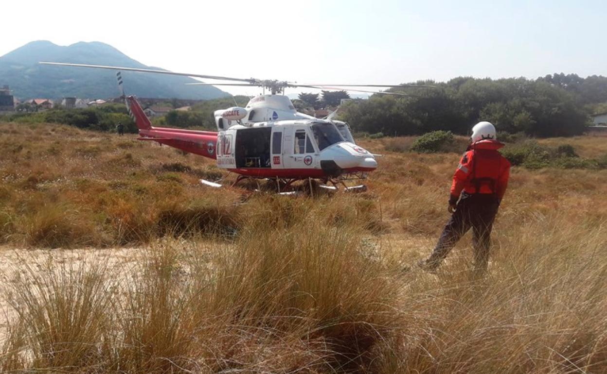 El cuerpo fue trasladado en helicóptero a Santander.